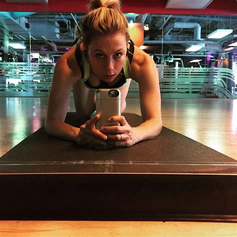 iliza shlesinger nude leaked photos and private porn video