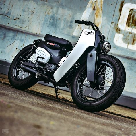 honda launches   super cub    speed custom bike exif