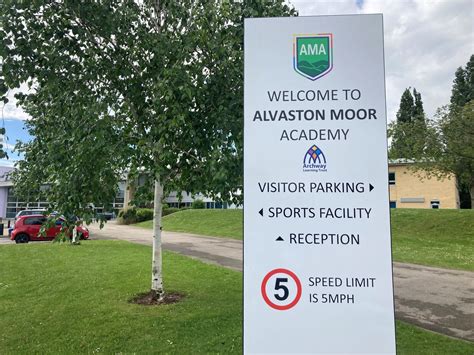 derby school alvaston moor academy invests  prayer mats  muslim pupils penguin pr pr