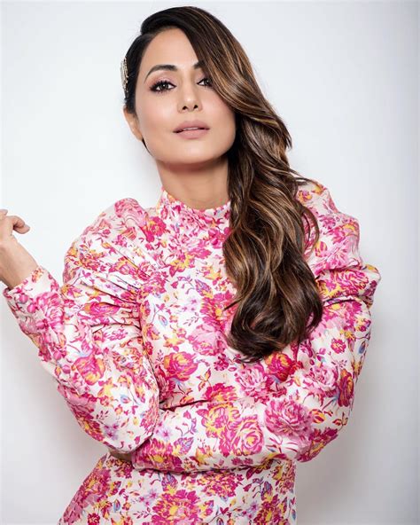 Hina Khan Does This To Perfect Her Part In Damaged 2 Easterneye