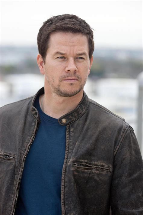 mark wahlberg actor profile  latest  images hollywood
