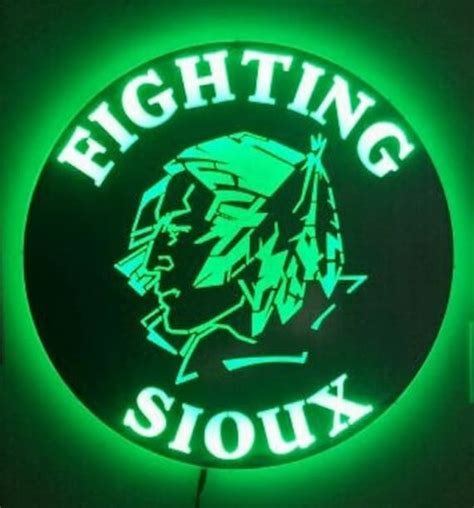 und fighting sioux logo  simplymetalandmore  etsy