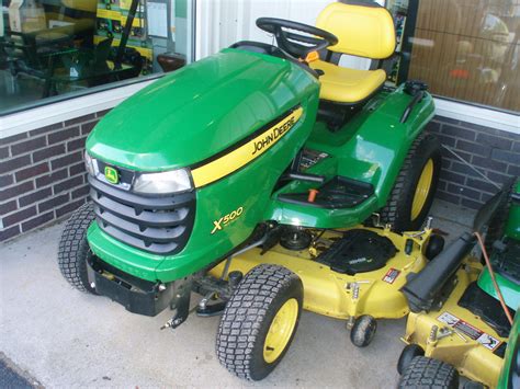 john deere  lawn tractor john deere lawn tractors john deere lawn tractors www