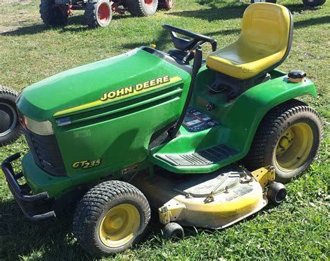 john deere lawn tractor  sale