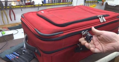in under 5 seconds this man reveals the shocking truth about locked luggage sf globe
