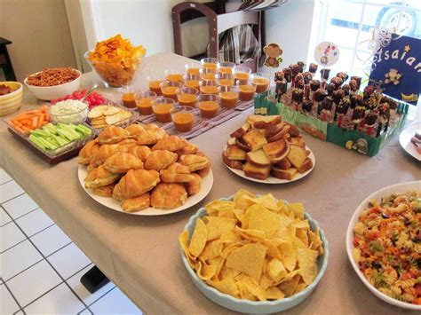 10 Pretty Birthday Party Finger Food Ideas For Adults 2024
