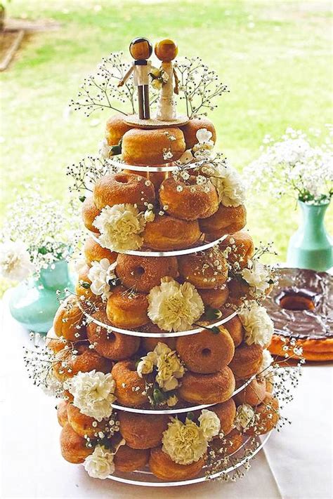 These Cute Doughnut Wedding Cakes Will Save You Some Cash
