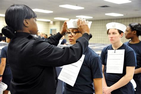 Women Navy Recruits Are Now Given The Same Hats As Men