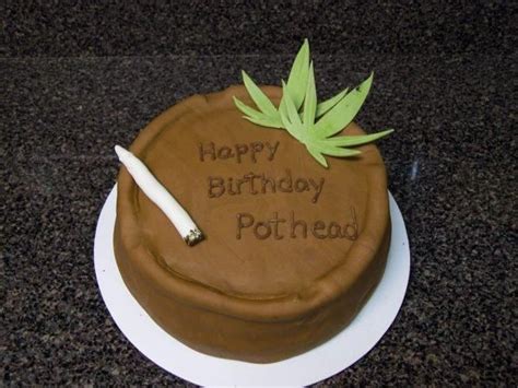 happy birthday pothead cake food porn pinterest birthdays happy and happy birthday