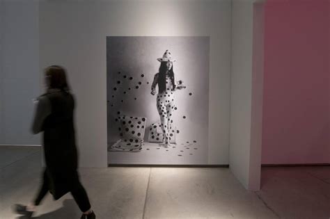 How Yayoi Kusama’s Infinity Mirrors Pushed Pop Art Into The New Age