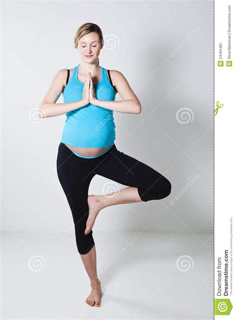 pregnant women doing yoga peaks free porn