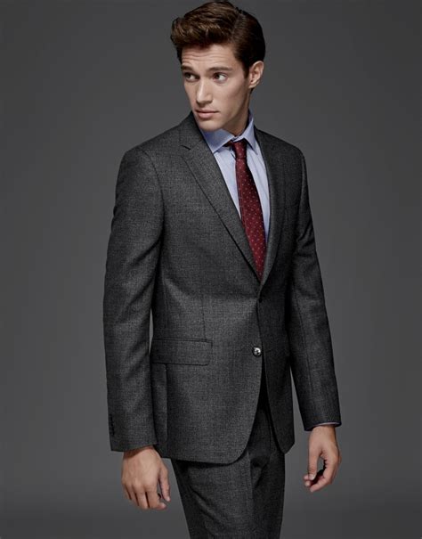 gray slim fit suit man aw2017 roberto verino
