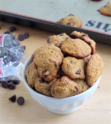 mix   mini chocolate chip cookies