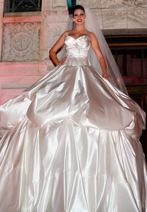 Kim Kardarshian Wedding Dress Fashion And Style