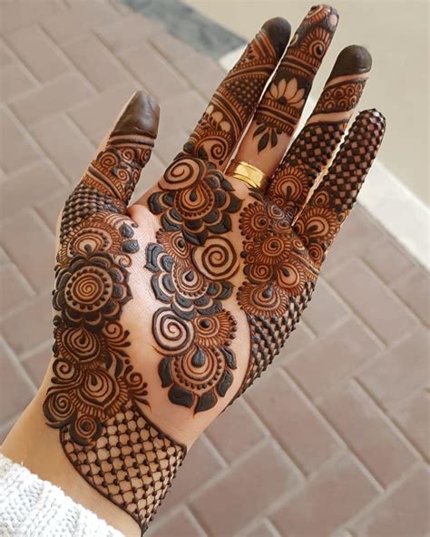 beautiful simple mehndi designs  hand  fashion