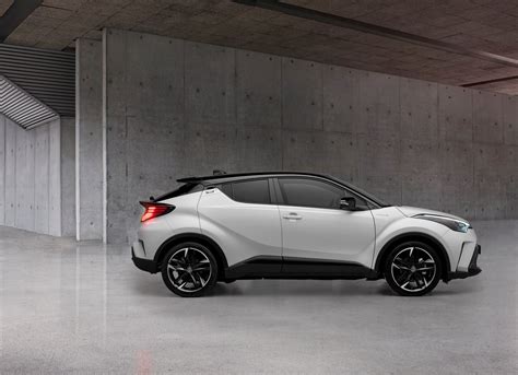 2021 Toyota C Hr Gr Sport Lands In Europe With Visual Flourishes And