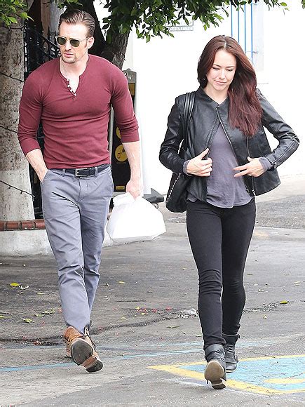 chris evans s new lunch date is former costar lindsey mckeon