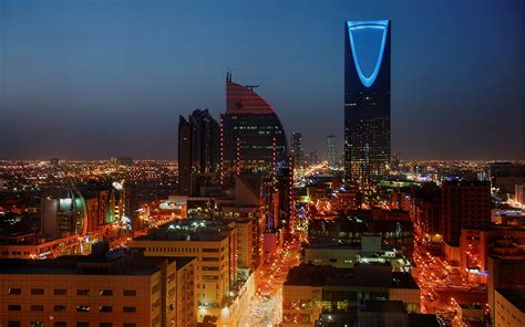 wallpapers kingdom centre riyadh saudi arabia skyscrapers night evening city