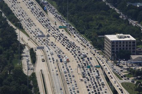 thought traffic   houston highways   worst  state  texas agrees