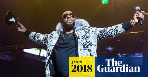 spotify removes all r kelly songs from its playlists amid sexual
