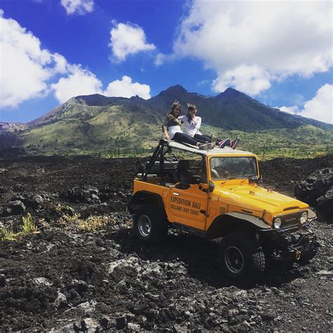 black lava jeep  bali sunrise trekking tours