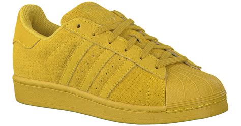 yellow adidas shoe superstar rt omoda