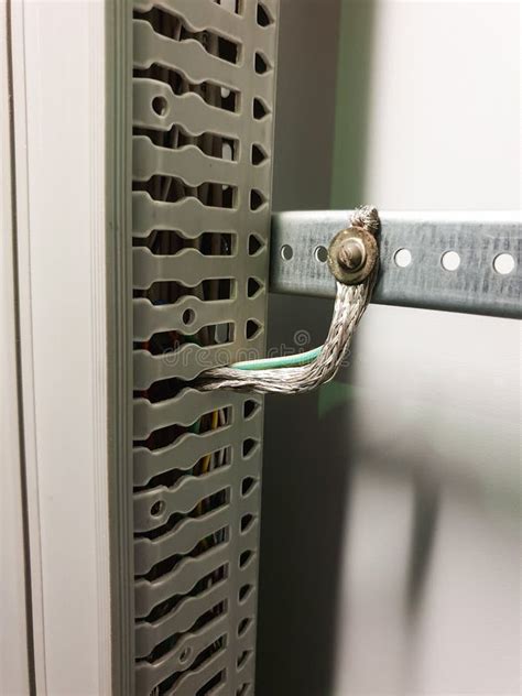 close    ground wire   electrical panel safety requirements   electrical cabinet