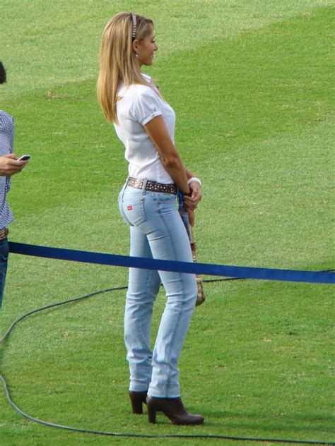 Sexy Woman Gallery Sports Anchor Ines Sainz In Tight