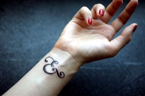 66 Eye Catching Wrist Tattoos For Women