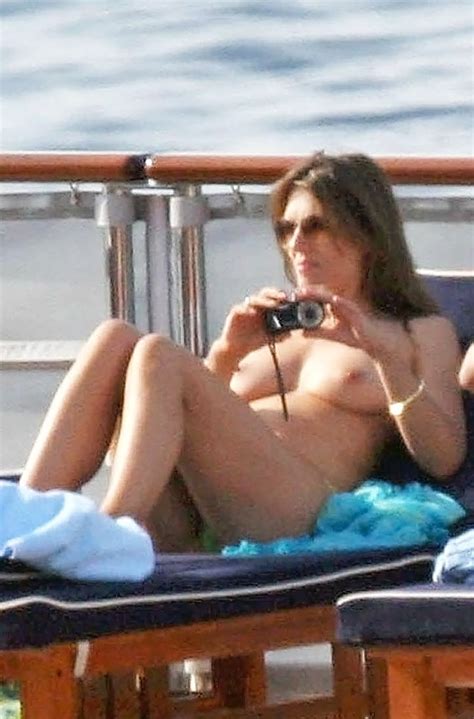 elizabeth hurley nude pics and topless sex scenes compilation