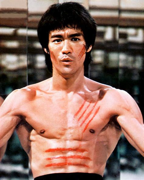 facts  bruce lee  legend lives  wow amazing