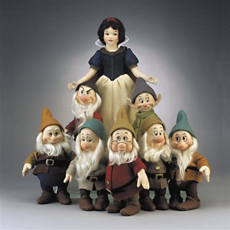 snow white   dwarfs  john wright dolls