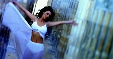 we re celebrating shania twain s big news with this sexy