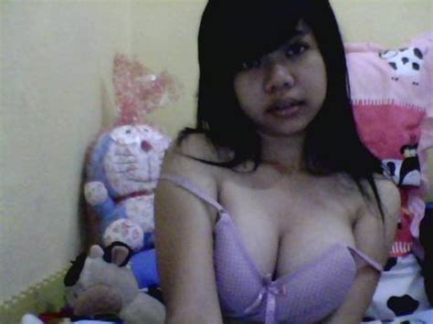 beautiful indonesian girl s wonderful big boobs and hairy pussy self photos leaked 20pix