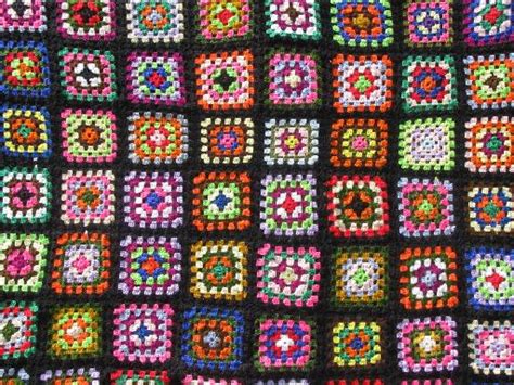 huge cozy vintage afghan throw blanket retro granny squares crochet