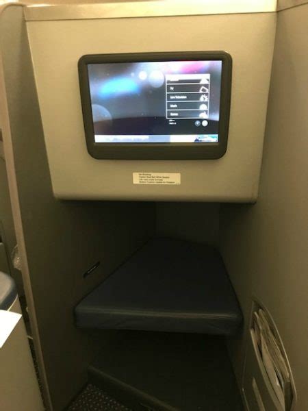 american airlines business class a330 charlotte barcelona baldthoughts