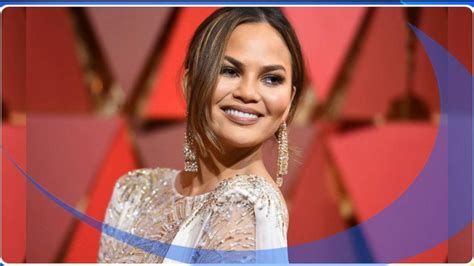 video chrissy teigen and halle berry gets candid about their sex lives