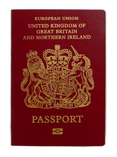 brexit britten verontwaardigd dat het oude blauwe paspoort niet terugkomt de volkskrant