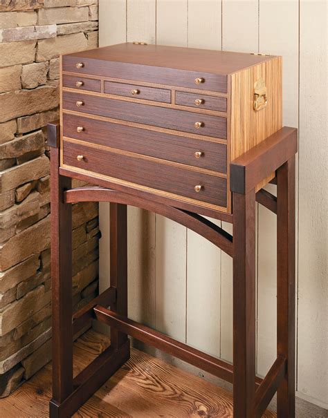 heirloom tool chest woodworking project woodsmith plans