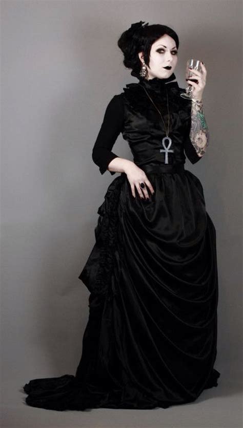 victorian goth gothic fashion victorian gothic fashion gothic outfits