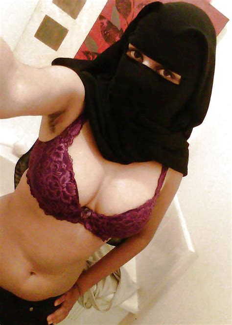 naked girls muslim aunty in bra and panty pakistani aunty bra panty