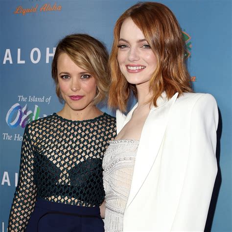 Emma Stone And Rachel Mcadams At Aloha La Premiere