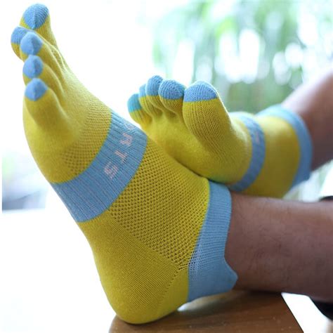 1pair Fashion Women Five Finger Toe Socks Short Tube Mesh Finger Soft