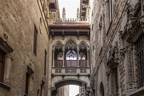 pictures     fall  love  gothic quarter  barcelona