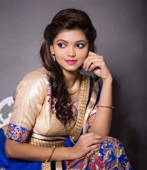 super cute athulya ravi images