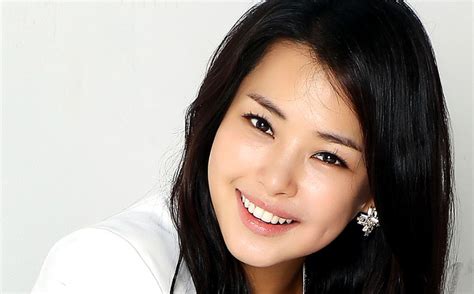Top 10 Most Prettiest Asian Woman In The World