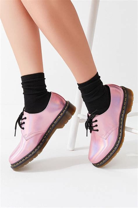 dr martens  iced metallic mallow pink oxford oxford shoes outfit pink  martens