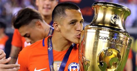 Sanchez Eases Injury Concerns After Copa America