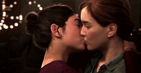 the last of us 2 s kiss was a beautiful opening for sony e3 2018 polygon