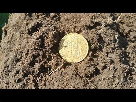 metal detecting finds uk    gold coin find     hd youtube